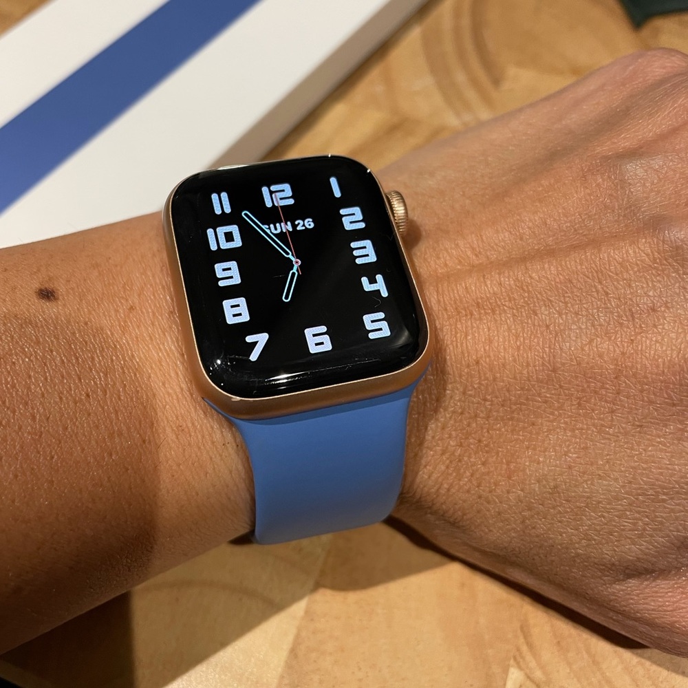Apple Watch 40mm solo Sport loop band size 5